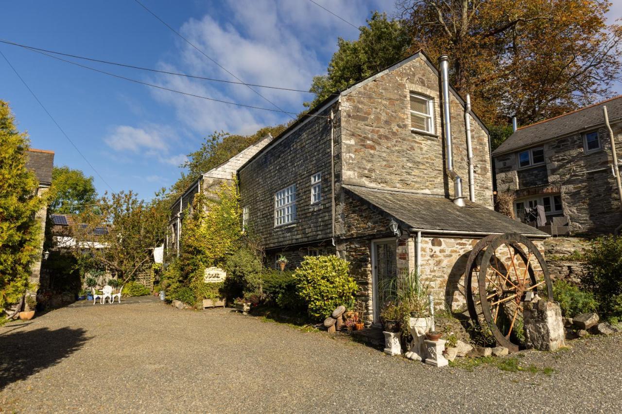 Ferienwohnung The Granary At Bissick Old Mill Truro Exterior foto